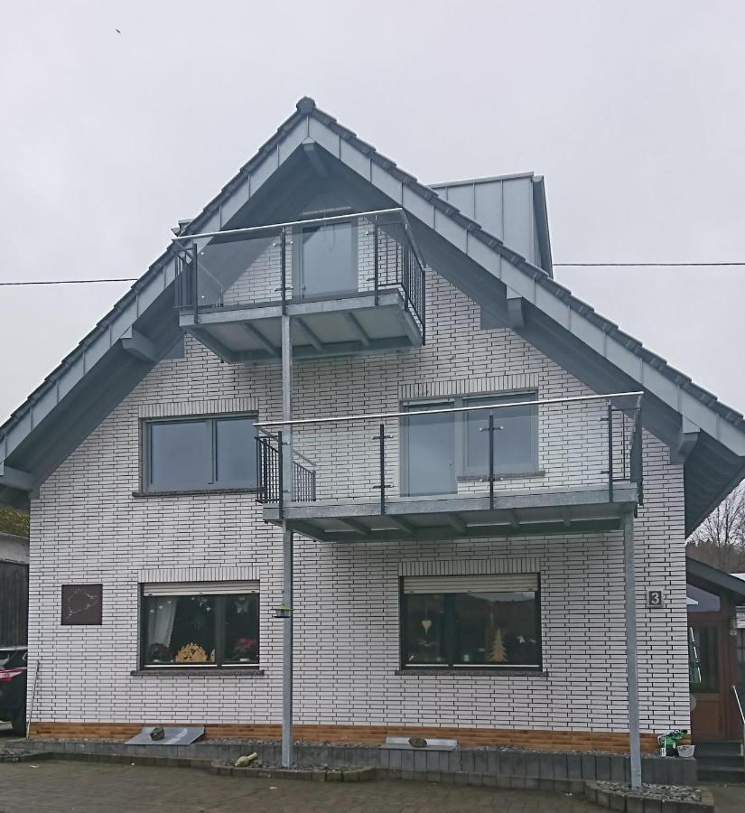 Ferienwohnung Hohe Acht Kaltenborn  المظهر الخارجي الصورة